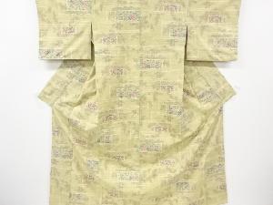 リサイクル　幾何学に梅模様織り出し手織り真綿紬着物